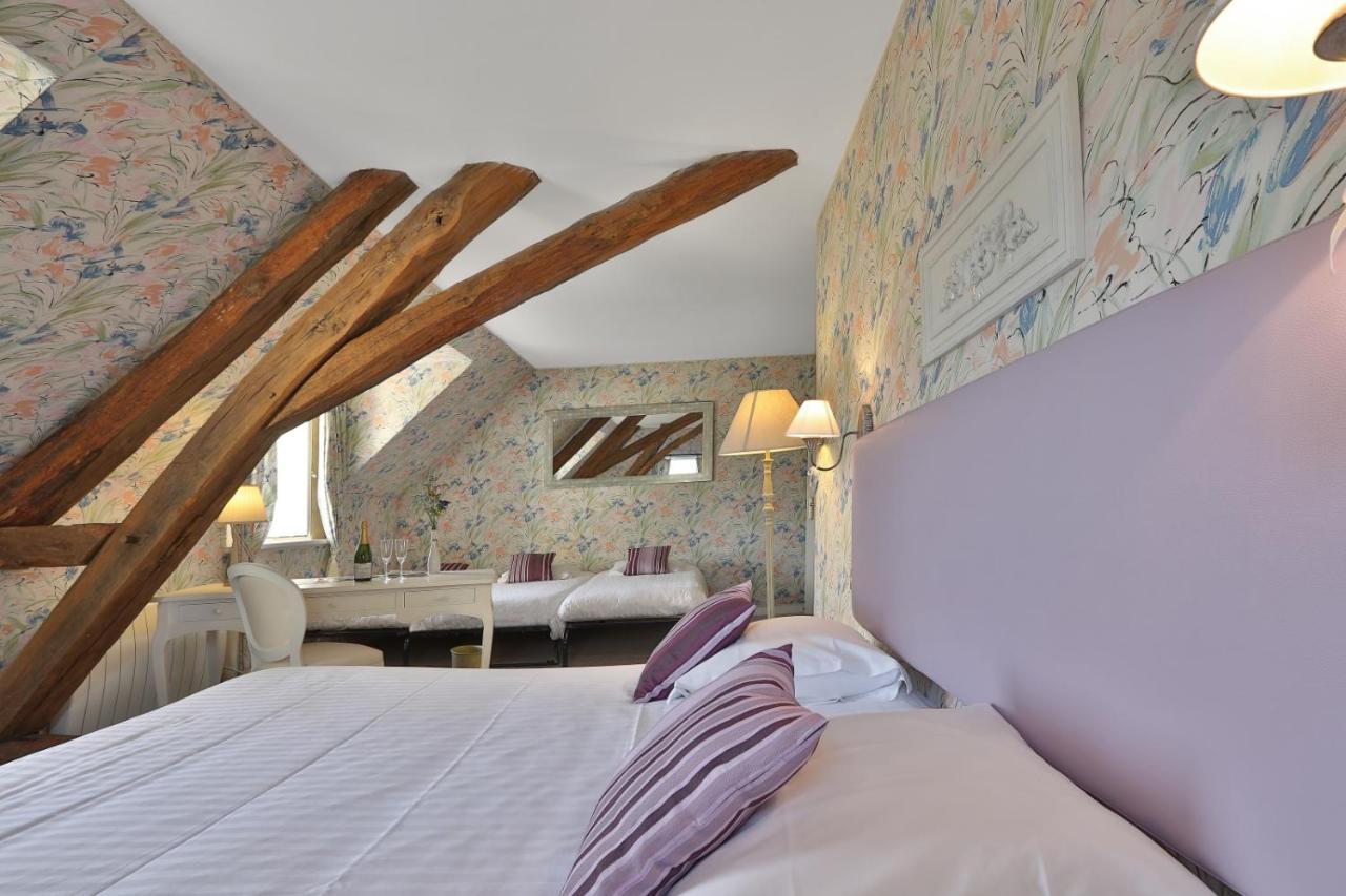 Domaine De Puy Robert Lascaux - A 800M Grotte De Lascaux - Hotel Avec Piscine - Chambres Et Gites-Appartements - Sarlat - Dordogne Монтиньяк Экстерьер фото