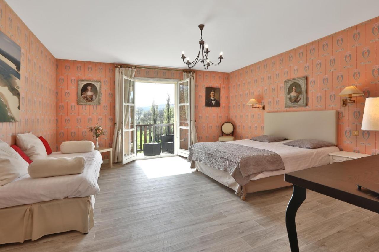 Domaine De Puy Robert Lascaux - A 800M Grotte De Lascaux - Hotel Avec Piscine - Chambres Et Gites-Appartements - Sarlat - Dordogne Монтиньяк Экстерьер фото